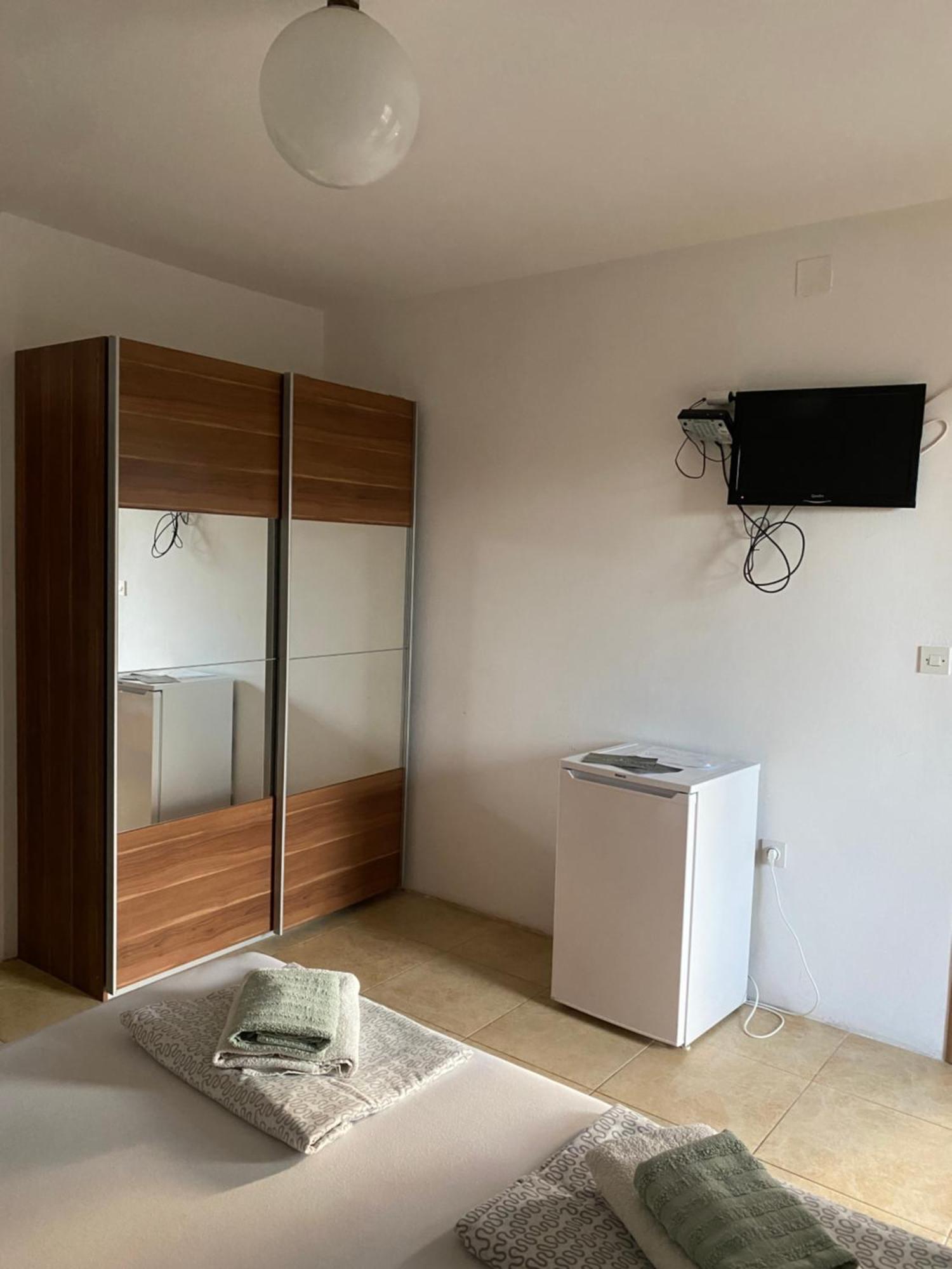 Vila Mila Петровац Экстерьер фото